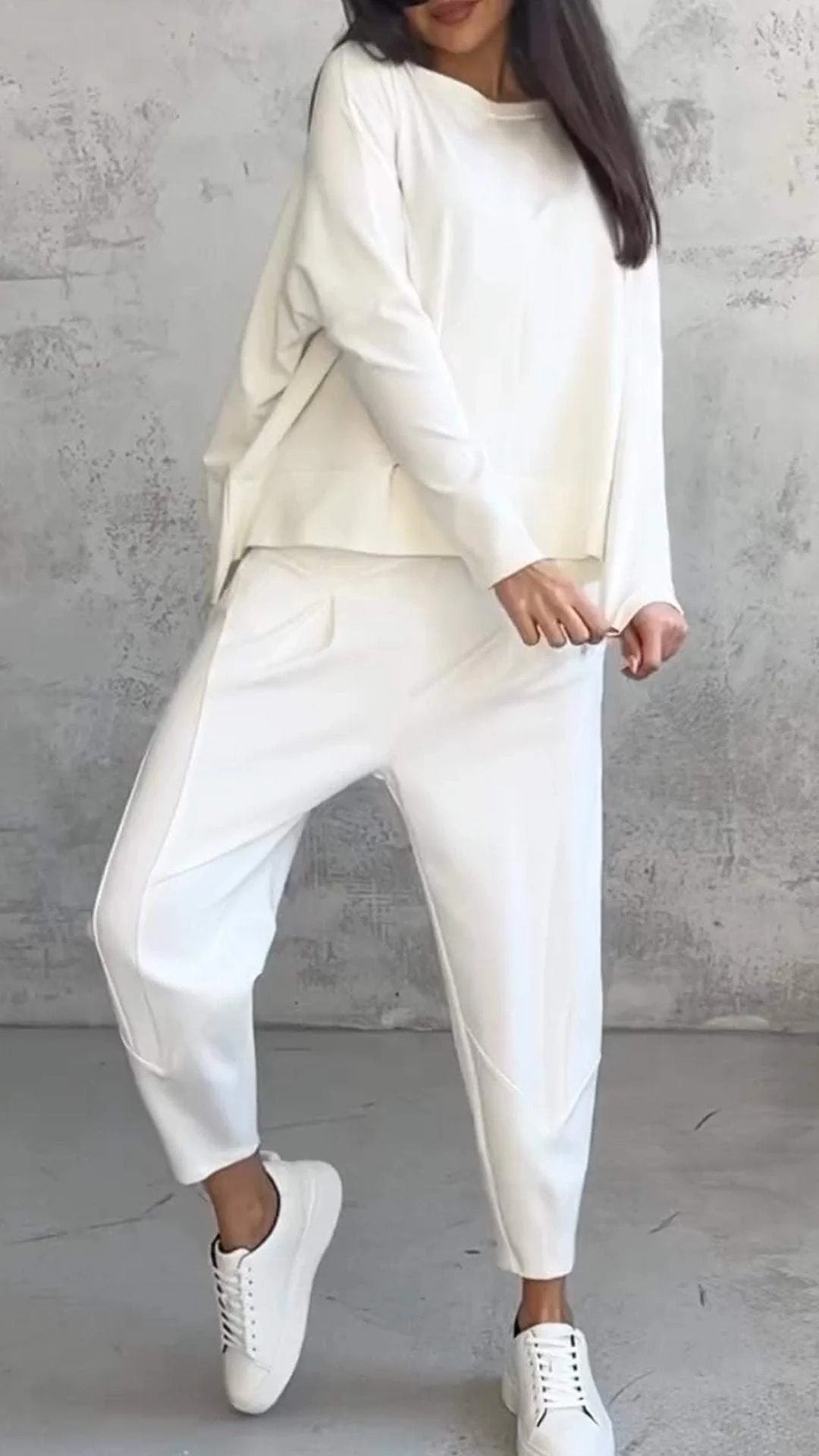 Women's Long Sleeve Top with Round Neck and Tapered Pants Set