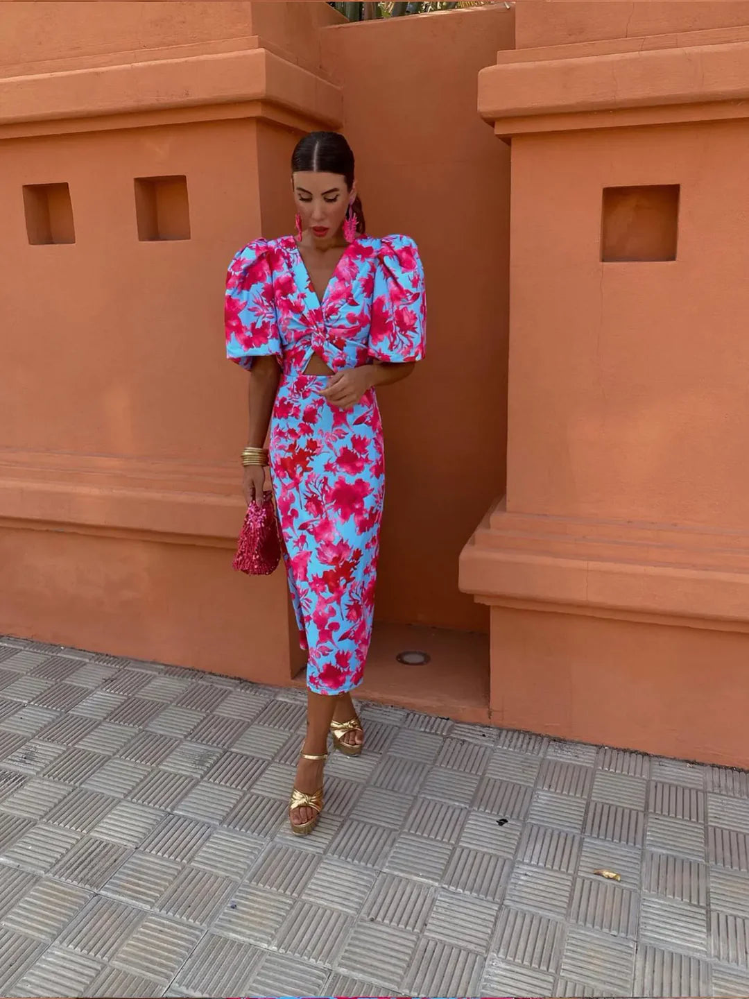 Women’s Floral Print Midi Dress with Puff Sleeves and Front Cut-Out