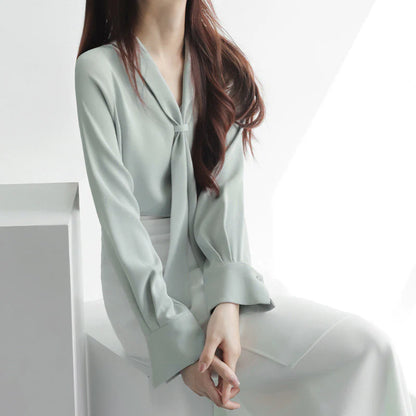 Women’s Blouse with Collar Neck and Attached Tie