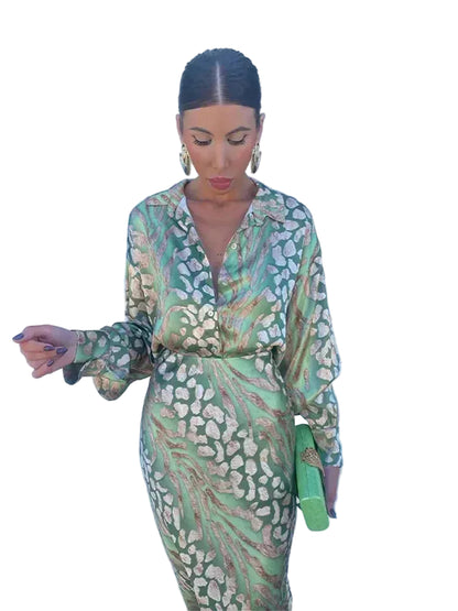 Women’s Long Sleeve Midi Dress with Collared V-Neck and Waist Seam