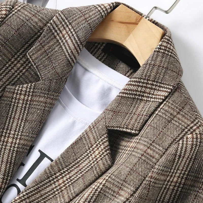 Women’s Plaid Blazer with Notched Lapel and Button Closure