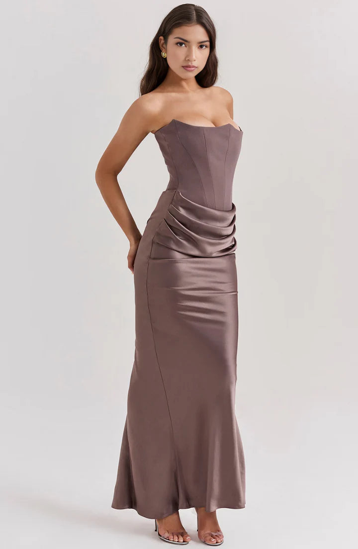 Women’s Strapless Formal Maxi Dress with Defined Waist